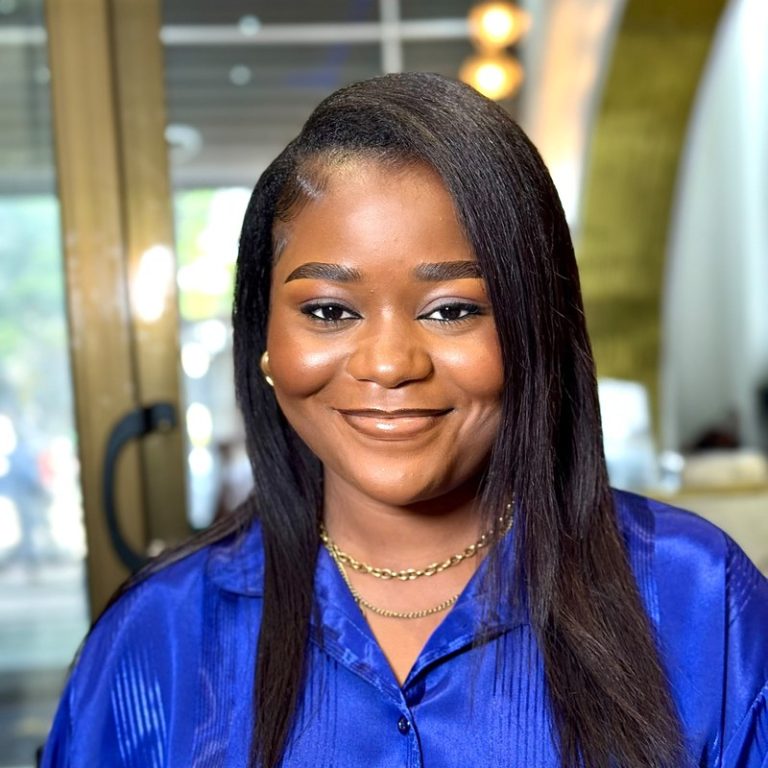 Mme Garance Kasatuka