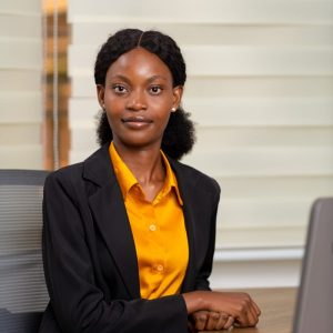 Mme Débora Tshidibi Sabanga